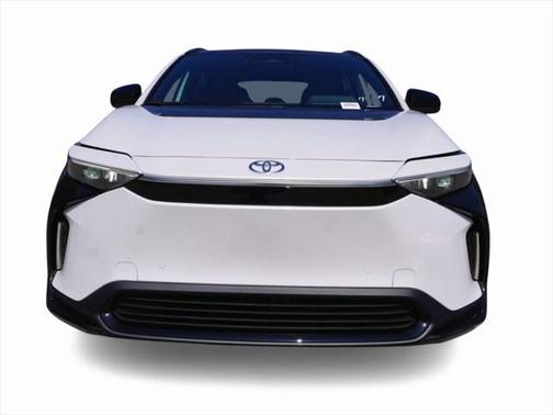 2025 Toyota bZ4X XLE