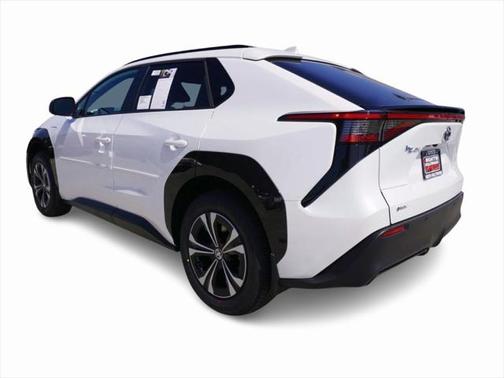 2025 Toyota bZ4X XLE