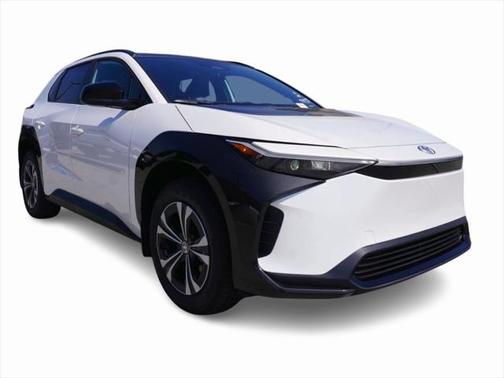 2025 Toyota bZ4X XLE