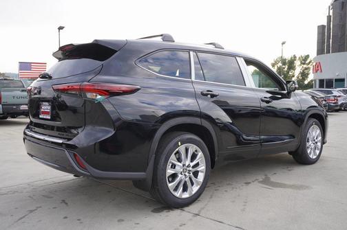2026 Toyota Highlander Limited