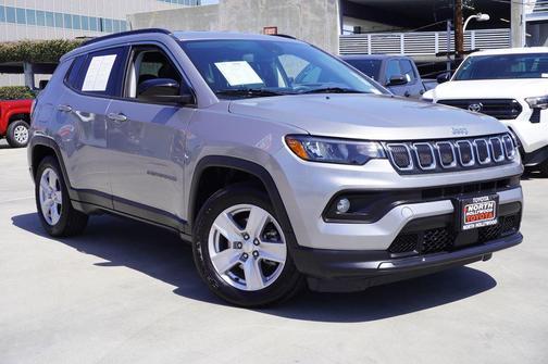 Billet Silver Metallic Clearcoat 2022 Jeep Compass Latitude