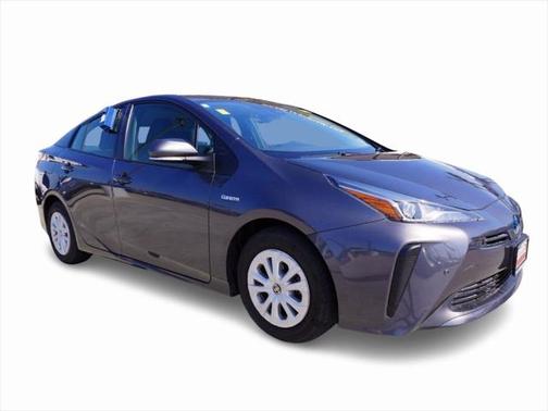 2022 Toyota Prius LE