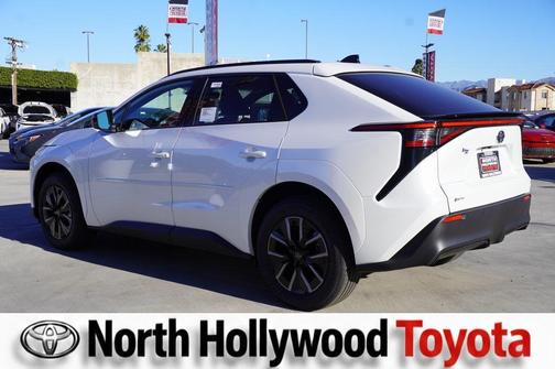 2026 Toyota bZ XLE