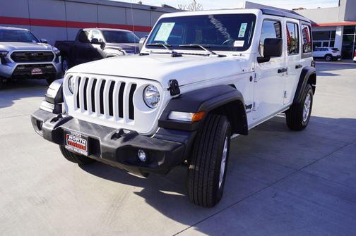 2022 Jeep Wrangler Unlimited Sport