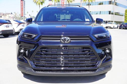 2026 Toyota Highlander Hybrid Base