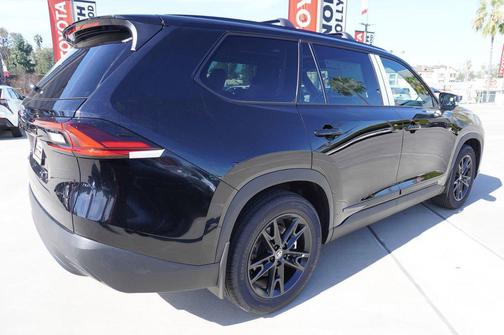 2026 Toyota Highlander Hybrid Base