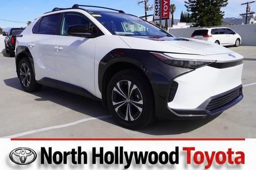 2025 Toyota bZ4X XLE