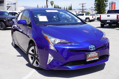 Blue Crush Metallic 2017 Toyota Prius Three Touring