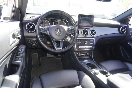 2020 Mercedes-Benz GLA 250 Base