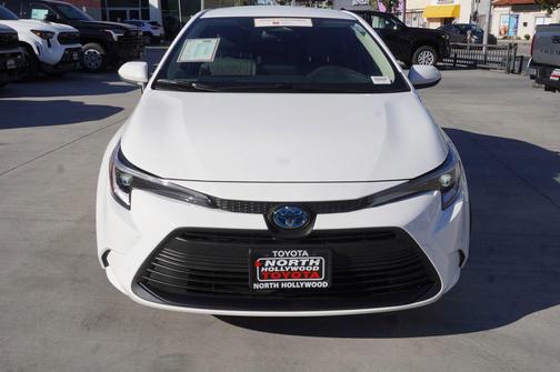 2025 Toyota Corolla Hybrid LE