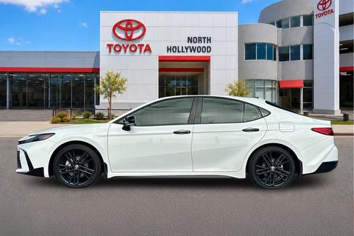 Ice Cap 2026 Toyota Camry Nightshade