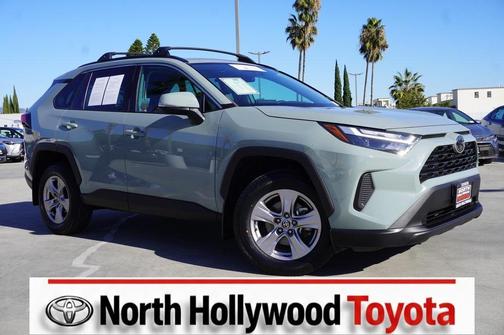 2022 Toyota RAV4 XLE