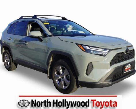 2022 Toyota RAV4 XLE