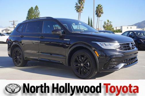 2022 Volkswagen Tiguan 2.0T SE R-Line Black