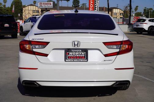Platinum White Pearl 2022 Honda Accord Sport 1.5T