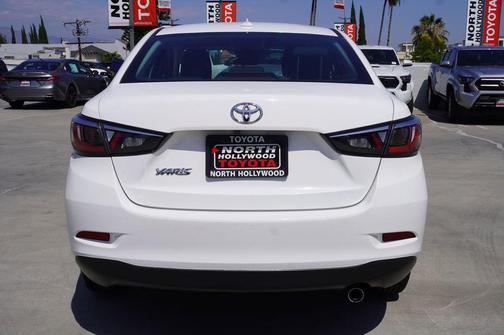 Frost 2019 Toyota Yaris Sedan L