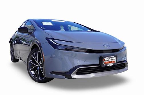 2023 Toyota Prius XLE