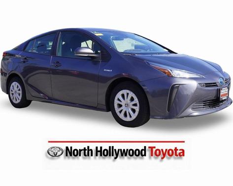 2022 Toyota Prius LE