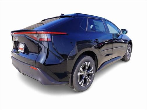 2025 Toyota bZ4X XLE