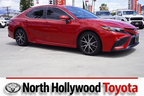 Supersonic Red 2022 Toyota Camry SE