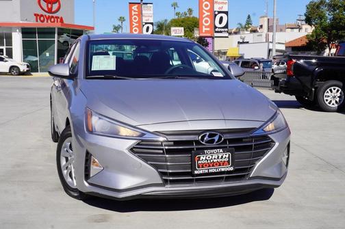 2020 Hyundai ELANTRA SE