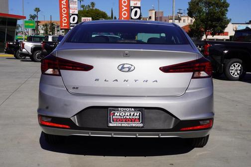 2020 Hyundai ELANTRA SE