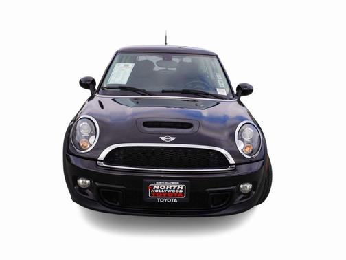 2013 MINI Hardtop Base