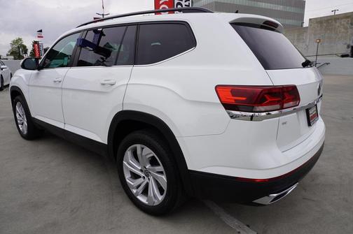 2022 Volkswagen Atlas 2.0T SE w/Technology 4MOTION