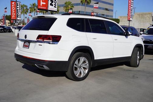 2022 Volkswagen Atlas 2.0T SE w/Technology 4MOTION