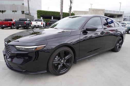 Crystal Black Pearl 2024 Honda Accord Hybrid Sport-L