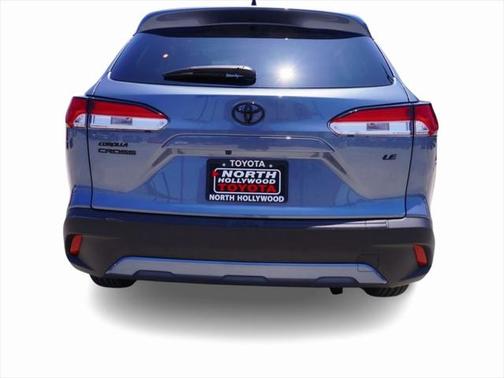 2025 Toyota Corolla Cross LE