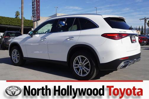 2024 Mercedes-Benz GLC 300 Base