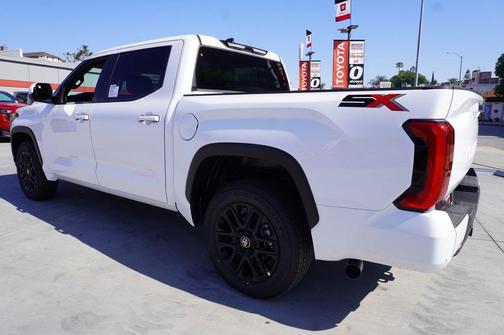 Ice Cap 2026 Toyota Tundra SR5