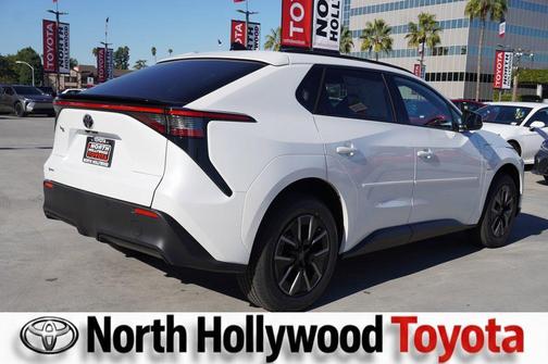 2026 Toyota bZ XLE Plus