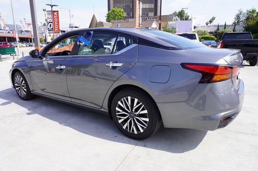 Gun Metallic 2024 Nissan Altima 2.5 SV