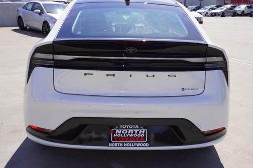 Wind Chill Pearl 2026 Toyota Prius Plug-In Hybrid XSE Premium