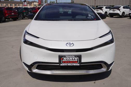 Wind Chill Pearl 2026 Toyota Prius Plug-In Hybrid XSE Premium