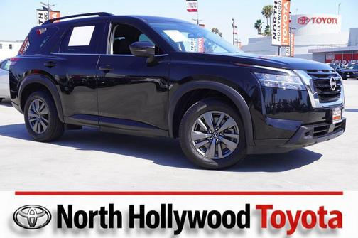 Super Black 2022 Nissan Pathfinder SV 2WD