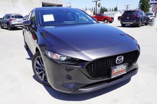 Machine Gray Metallic 2022 Mazda Mazda3 FWD w/Preferred Package