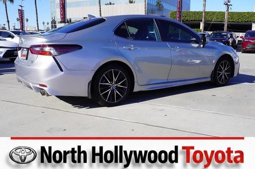 2023 Toyota Camry SE