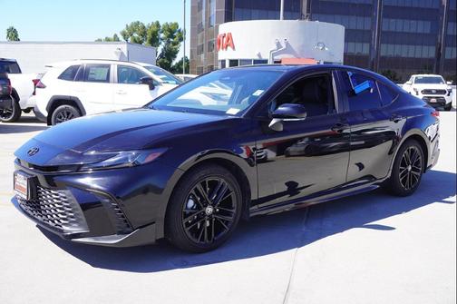 Midnight Black Metallic 2025 Toyota Camry SE