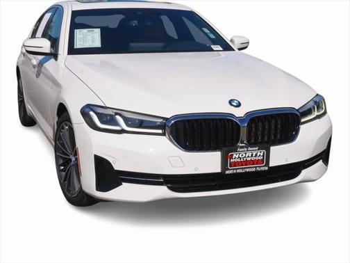 2021 BMW 530 i