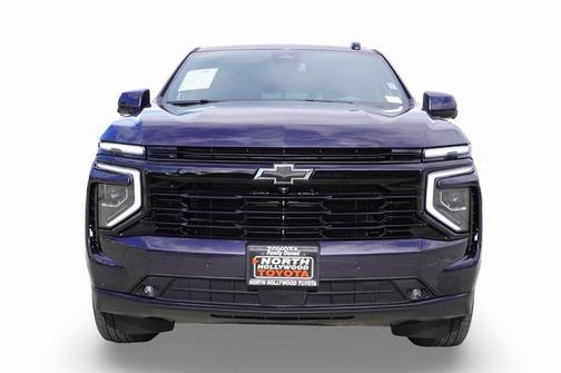 2025 Chevrolet Suburban RST