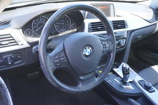 Mineral Gray Metallic 2016 BMW 320 i