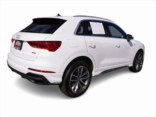 2021 Audi Q3 Premium