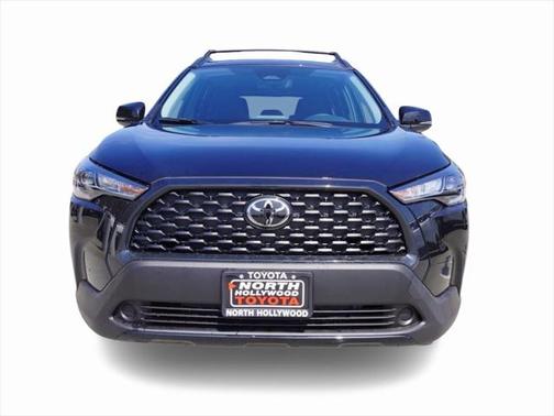 2025 Toyota Corolla Cross LE