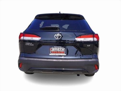 2025 Toyota Corolla Cross LE