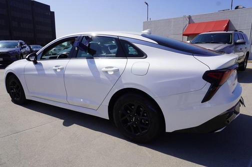 Snow White Pearl 2025 Kia K5 LXS
