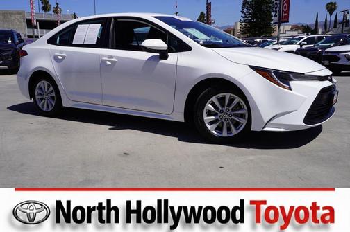 Ice Cap 2024 Toyota Corolla LE