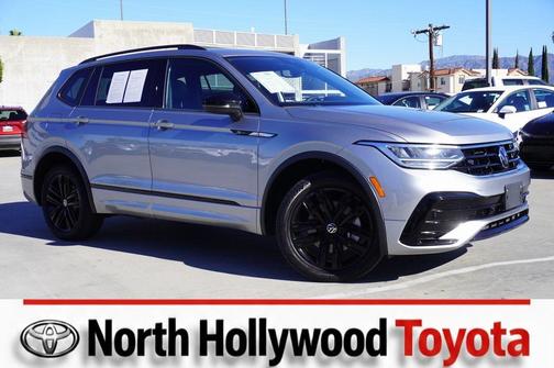 2022 Volkswagen Tiguan 2.0T SE R-Line Black